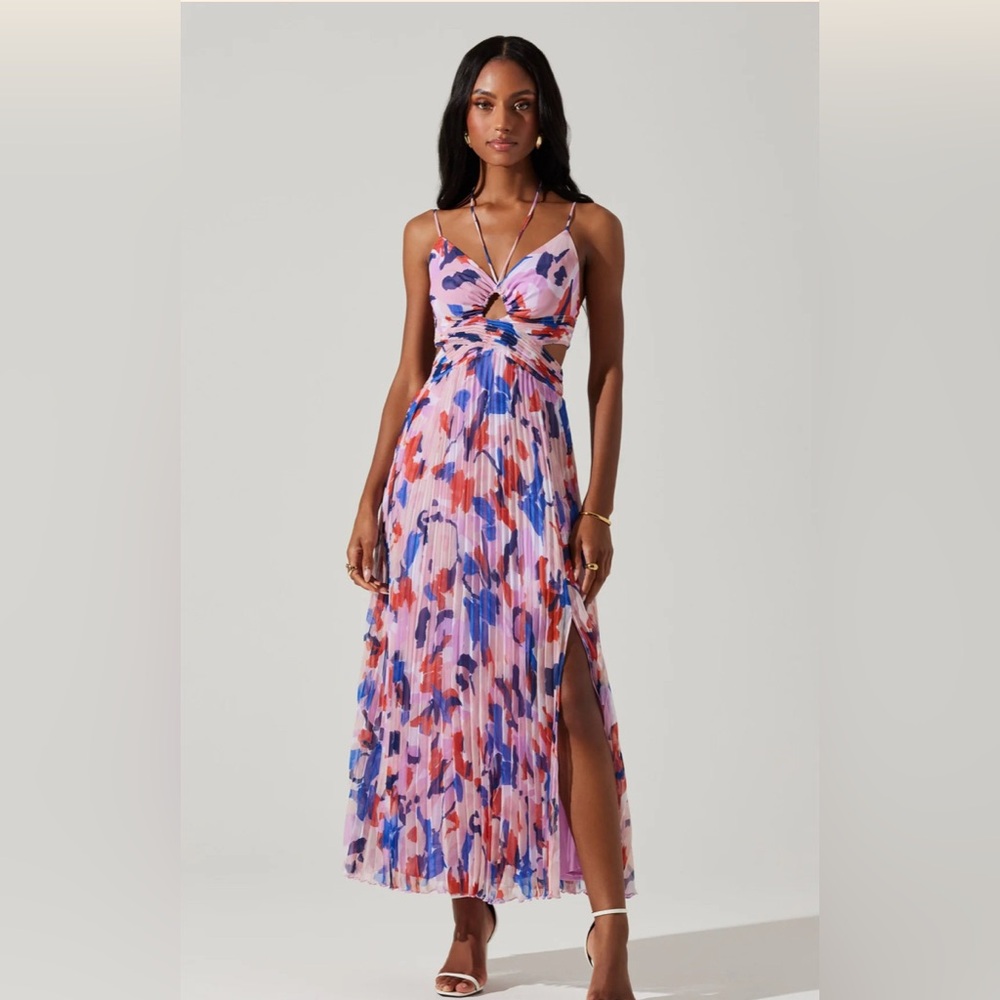 ASTR Aquata Pleated Maxi Dress